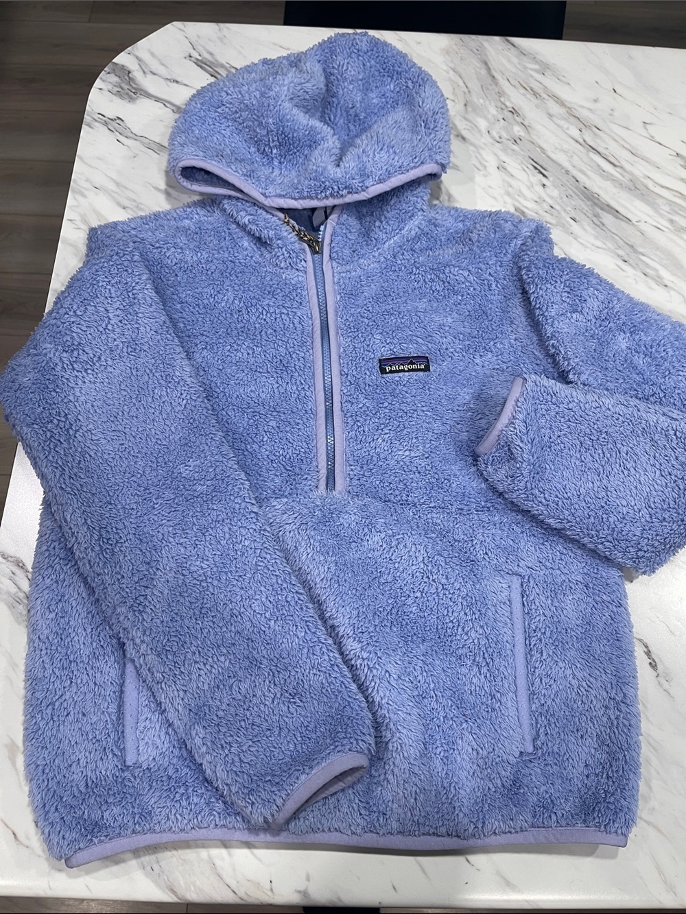 Patagonia Women’s Lavender Plush Hooded Half-Zip Jacketed